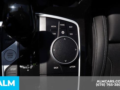 Used 2025 BMW X4 xDrive30i image 38