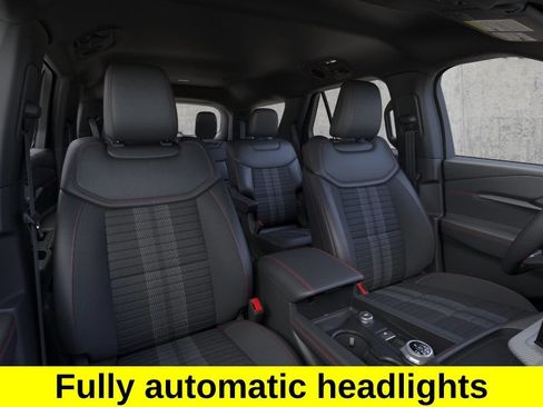 New 2026 Ford Explorer ST-Line AWD/4WD image 11