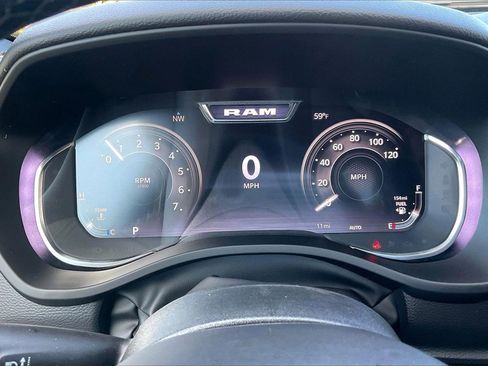 New 2026 RAM 1500 4x4 Crew Cab image 11