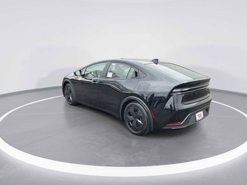 New 2026 Toyota Prius SE image 6