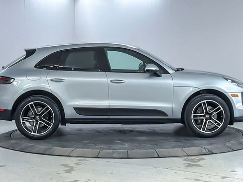 Used 2021 Porsche Macan w/ Premium Package Plus AWD/4WD image 8