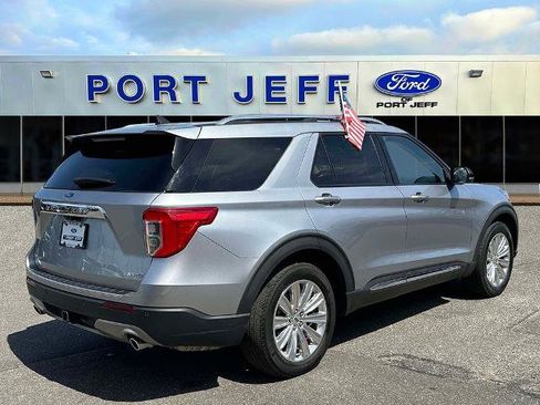 Certified 2023 Ford Explorer Limited w/ Equipment Group 301A AWD/4WD image 5