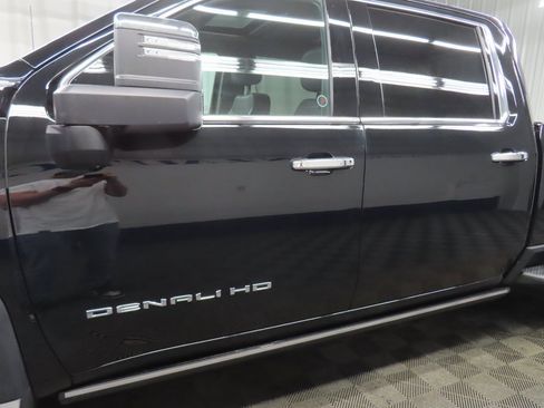 Used 2024 GMC Sierra 2500 Denali w/ Denali Reserve Package image 52