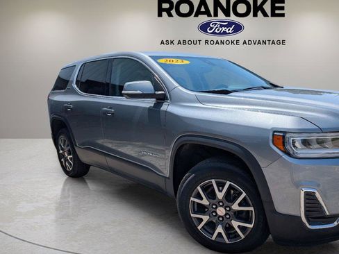 Used 2023 GMC Acadia SLE AWD/4WD image 7