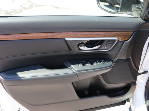 Used 2019 Honda CR-V EX-L image 17