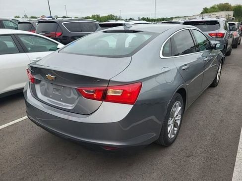 Used 2023 Chevrolet Malibu LT FWD image 2
