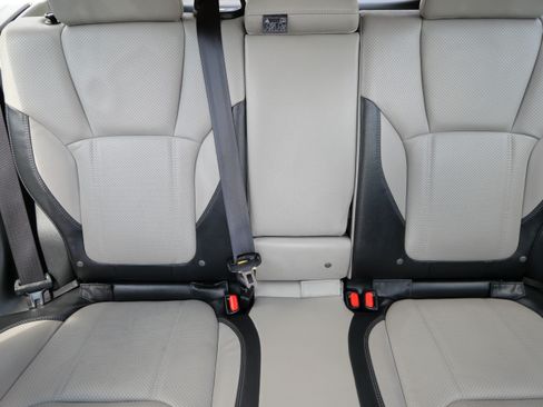 Used 2024 Subaru Forester Limited AWD/4WD image 13