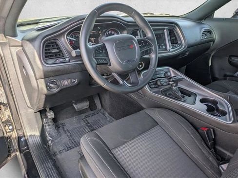 Used 2018 Dodge Challenger SXT w/ Super Sport Group (SS/T) image 10