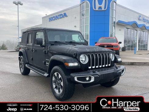 Used 2022 Jeep Wrangler Unlimited Sahara AWD/4WD image 1