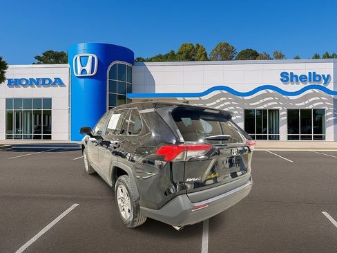 Used 2024 Toyota RAV4 XLE image 6