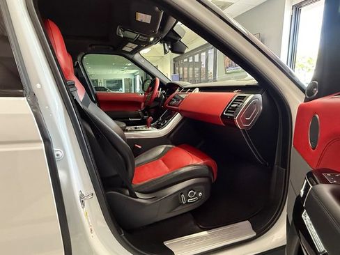 Used 2020 Land Rover Range Rover Sport SVR AWD/4WD image 13