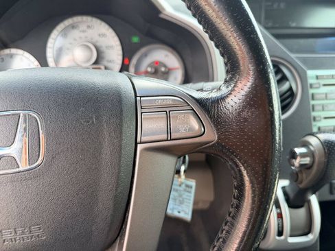 Used 2010 Honda Pilot EX-L image 19