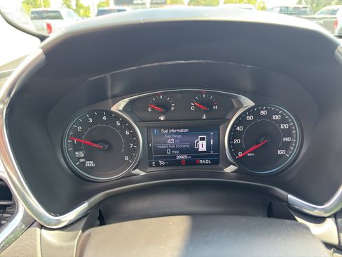 Used 2022 Chevrolet Equinox LT image 11