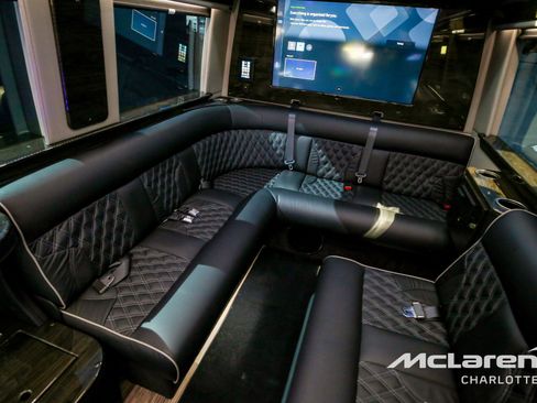 Used 2023 Mercedes-Benz Sprinter 3500 image 20