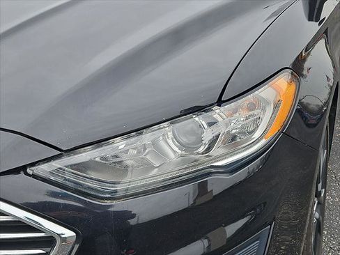 Used 2020 Ford Fusion SE w/ Equipment Group 151A image 28