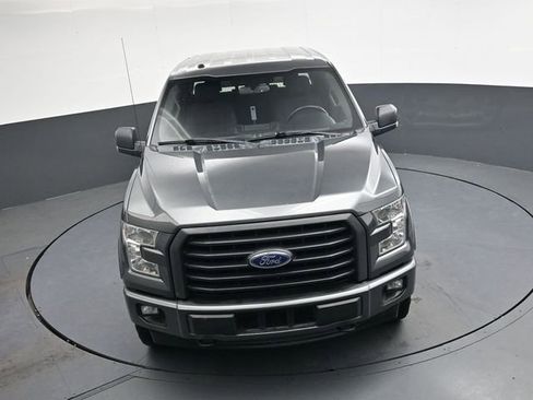 Used 2017 Ford F150 XLT w/ Equipment Group 302A Luxury image 28