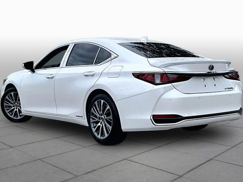 Used 2019 Lexus ES 300h w/ Premium Package FWD image 11