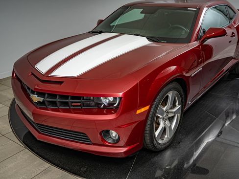 Used 2010 Chevrolet Camaro SS w/ RS Package RWD image 15