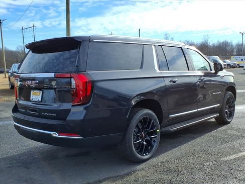 New 2026 GMC Yukon XL Elevation image 6