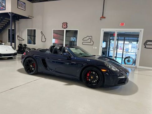 Used 2018 Porsche 718 Boxster S image 78