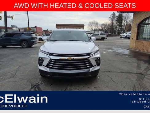 Used 2025 Chevrolet Blazer Premier w/ Driver Confidence II Package AWD/4WD image 4