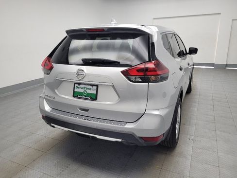 Used 2018 Nissan Rogue S image 7