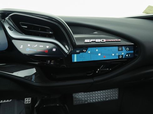 Certified 2022 Ferrari SF90 Stradale image 33