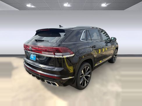 New 2026 Volkswagen Atlas Cross Sport SEL Premium R-Line AWD/4WD image 9