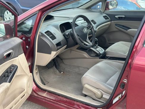Used 2010 Honda Civic LX image 4
