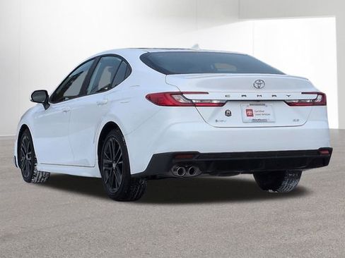 Used 2026 Toyota Camry SE w/ Convenience Package image 8