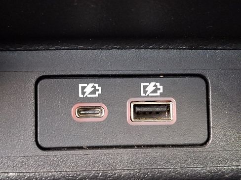 Certified 2023 Nissan Altima 2.5 SR w/ SR Premium Package FWD image 11
