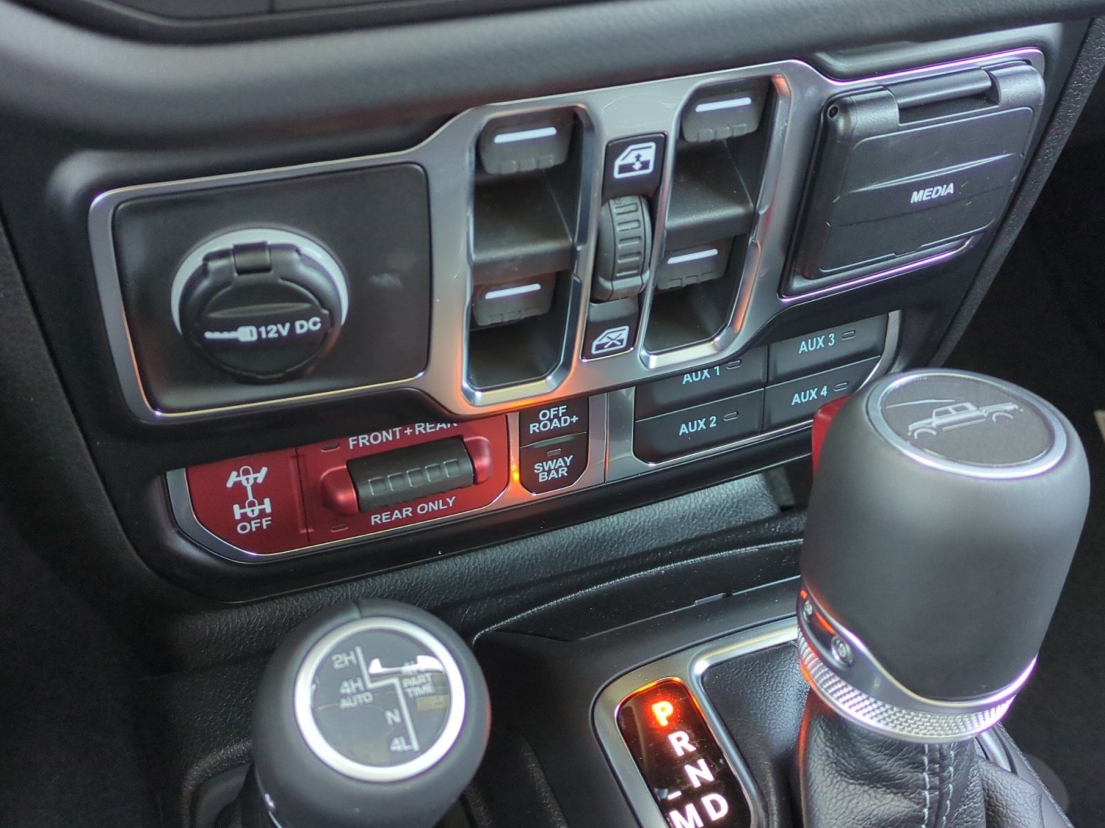 New 2026 Jeep Gladiator Rubicon AWD/4WD image 31
