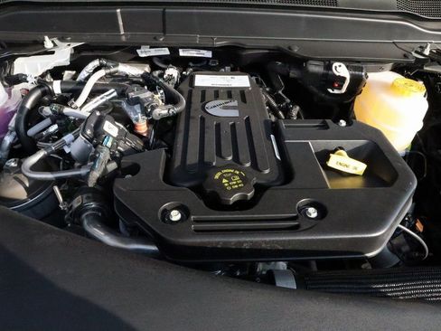 New 2026 RAM 2500 Tradesman AWD/4WD image 19