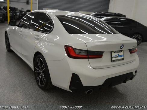 Used 2023 BMW 330e w/ M Sport Package RWD image 13