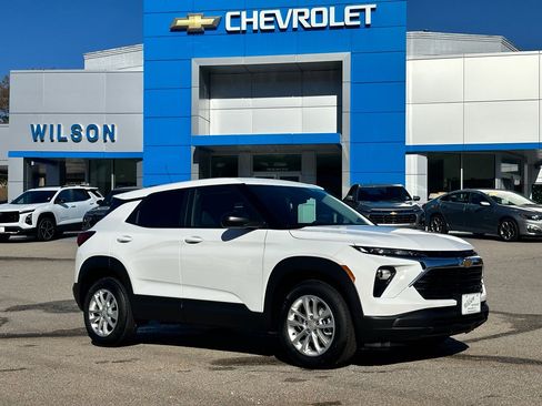 New 2026 Chevrolet TrailBlazer LS w/ LS Convenience Package image 1