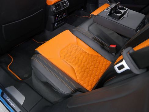 Used 2022 Lamborghini Urus image 30