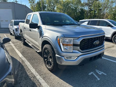 Used 2022 Ford F150 XL w/ STX Black Appearance Package AWD/4WD image 2