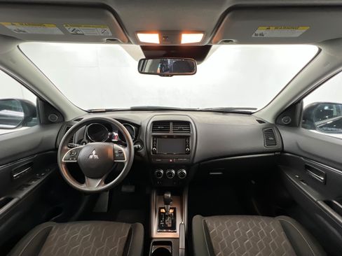 Used 2025 Mitsubishi Outlander Sport ES AWD/4WD image 10