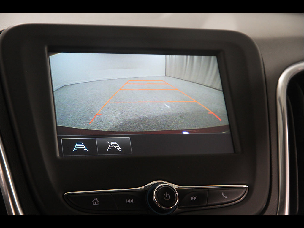 Used 2018 Chevrolet Equinox LT AWD/4WD image 12