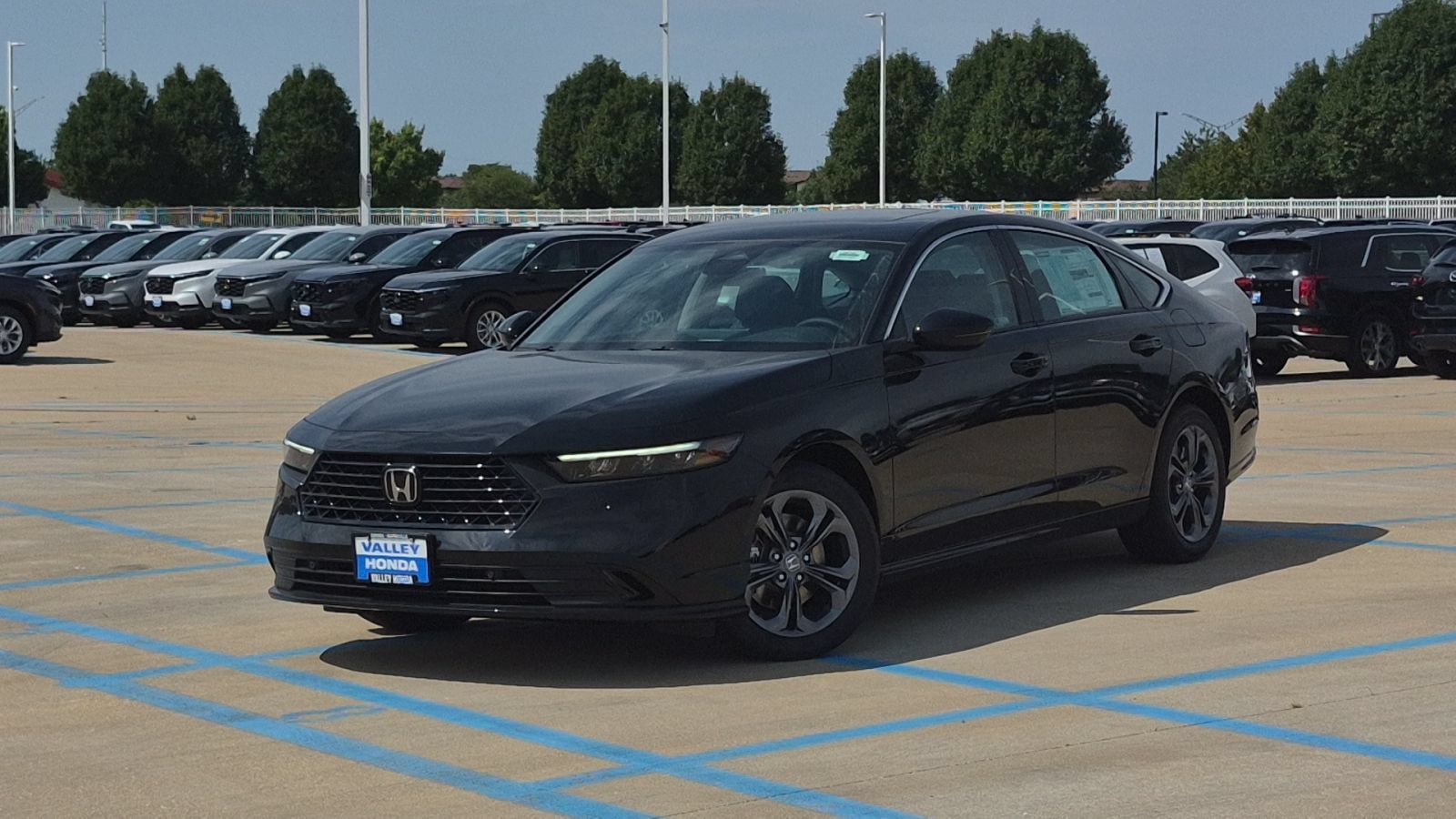 New 2026 Honda Accord EX-L image 2