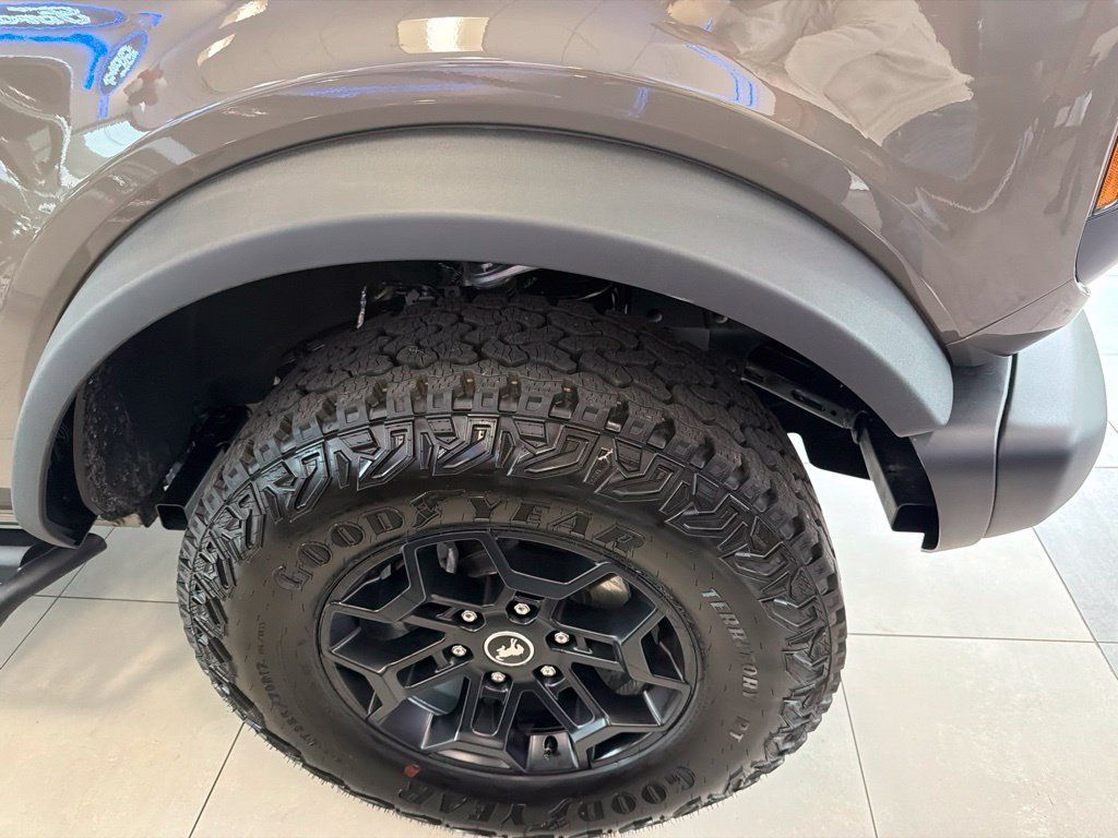 Used 2026 Ford Bronco Badlands AWD/4WD image 24