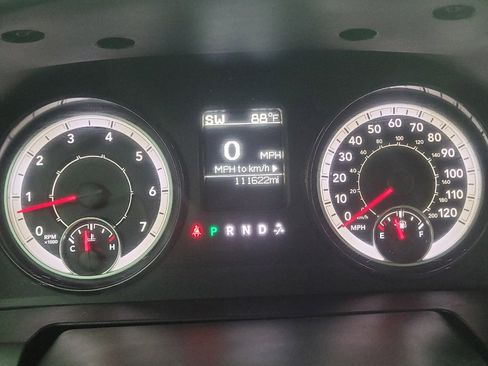 Used 2019 RAM 1500 Classic SLT RWD image 23