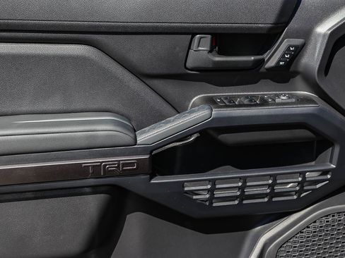 New 2025 Toyota 4Runner TRD Off-Road Premium image 23