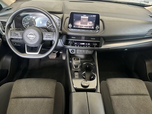 Used 2024 Nissan Rogue SV AWD/4WD image 14