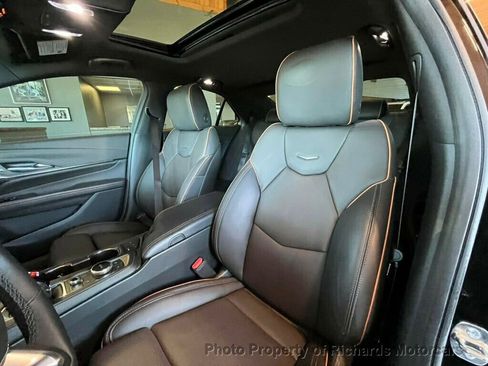 Used 2025 Cadillac CT4 V image 19