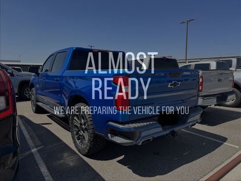 Used 2023 Chevrolet Silverado 1500 RST w/ Texas Edition Plus AWD/4WD image 3