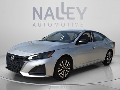 Used 2024 Nissan Altima 2.5 SV