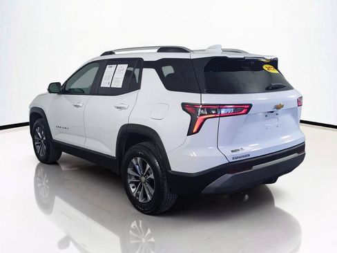 Used 2025 Chevrolet Equinox LT w/ Convenience Package II FWD image 7
