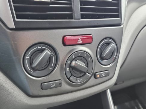 Used 2012 Subaru Forester 2.5X w/ Alloy Wheel Pkg image 7