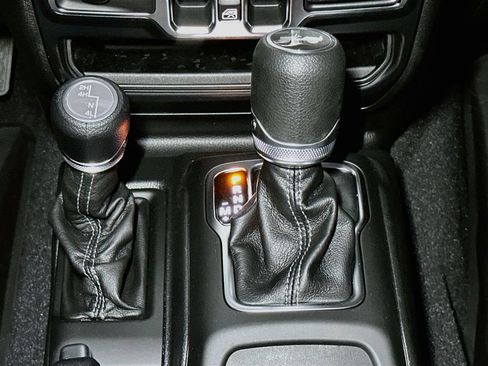 New 2026 Jeep Wrangler Unlimited Sport AWD/4WD image 10